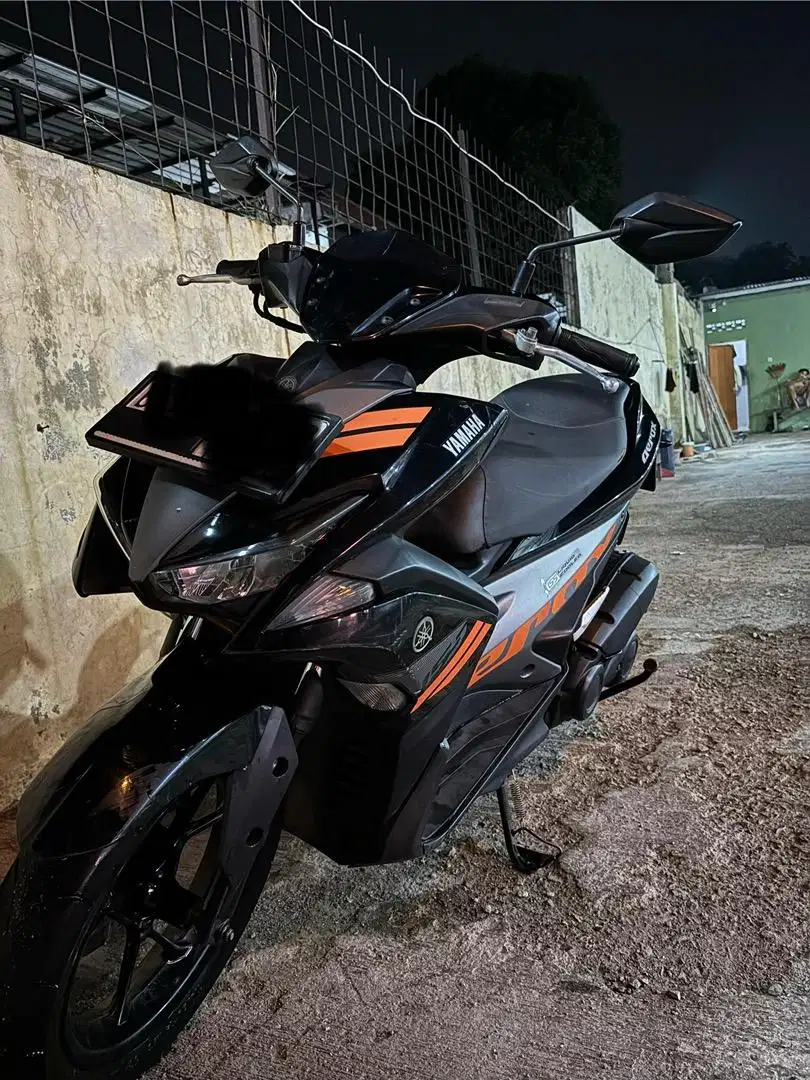 Yamaha aerox 155 2018, warna hitam, pajak baru, terawat baik