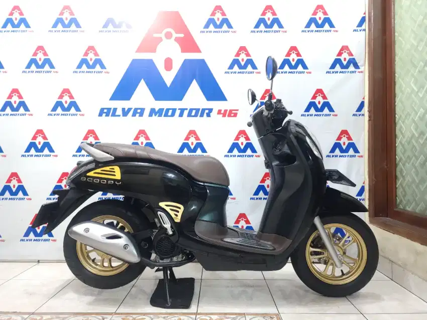 HONDA SCOOPY PRESTIGE TH 2021 SUPER LIKE NEW 99% KAYA BARU KM 9 RIBU