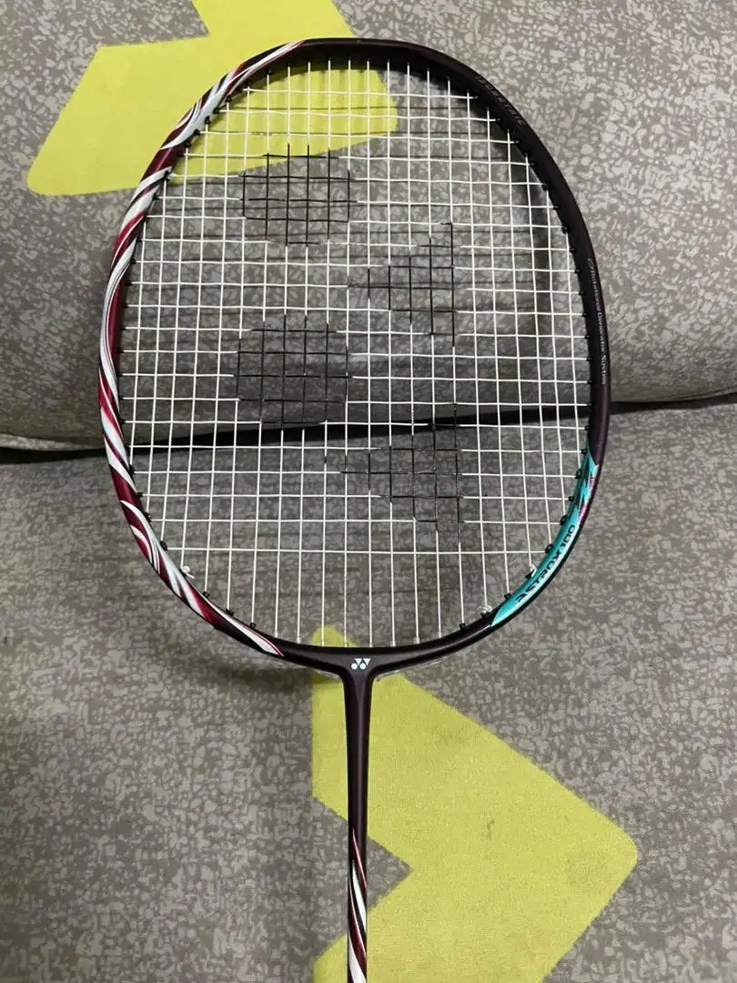 WTS Raket Badminton Yonex Astrox 100ZZ Kurenai