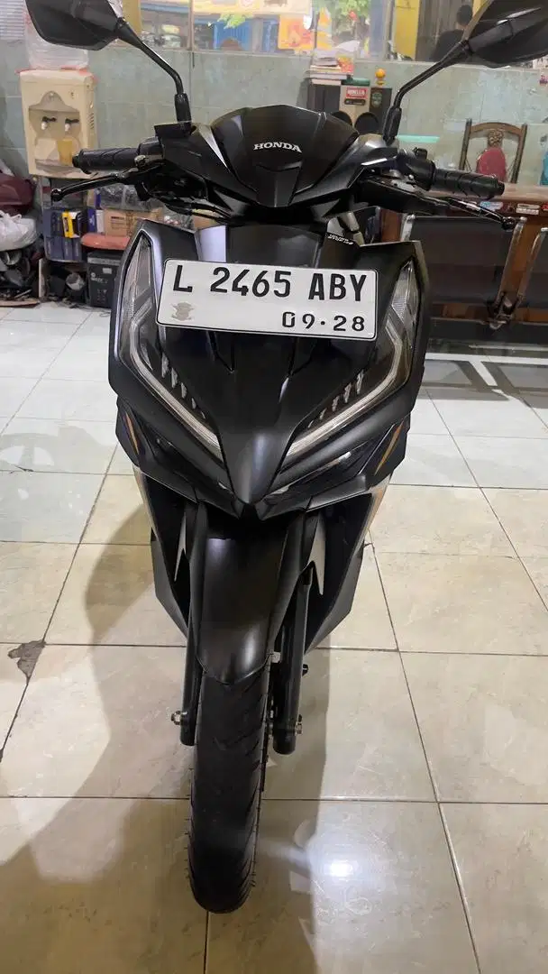 HONDA VARIO 125 KEYLESS ISS TAHUN 2023