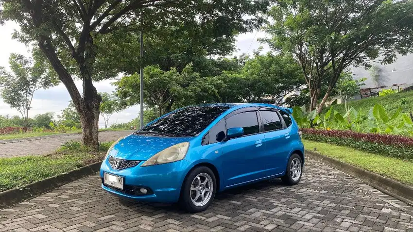 Honda Jazz S M/T 2010