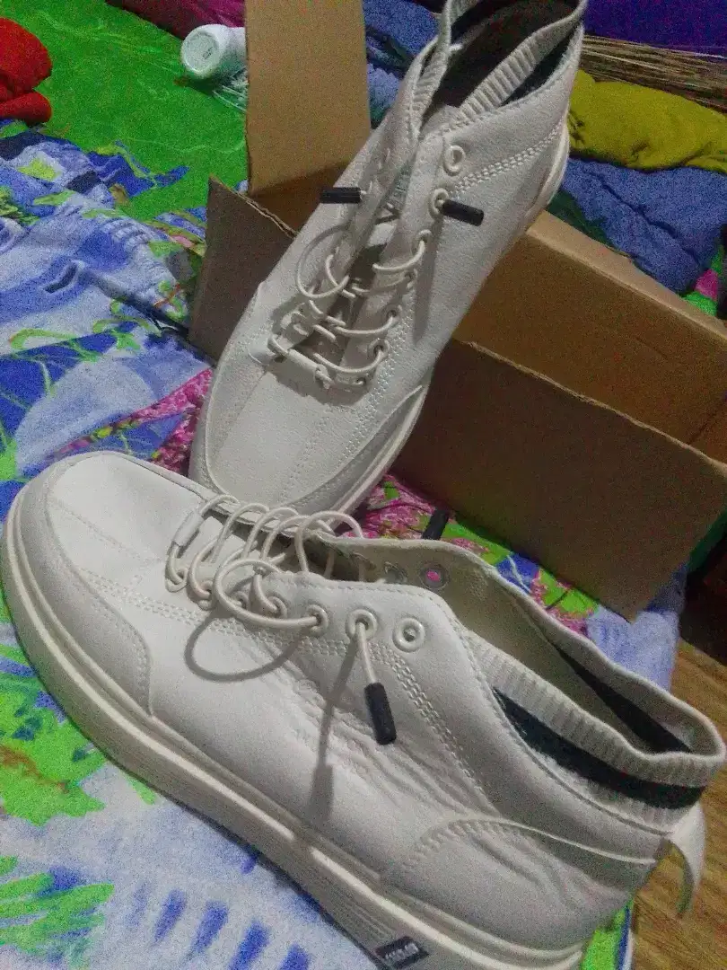 edisi beli sepatu salah ukuran (size 40)