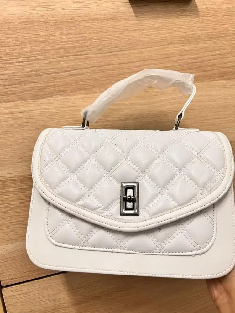 Tas slingbag white selempang putih fashion wanita