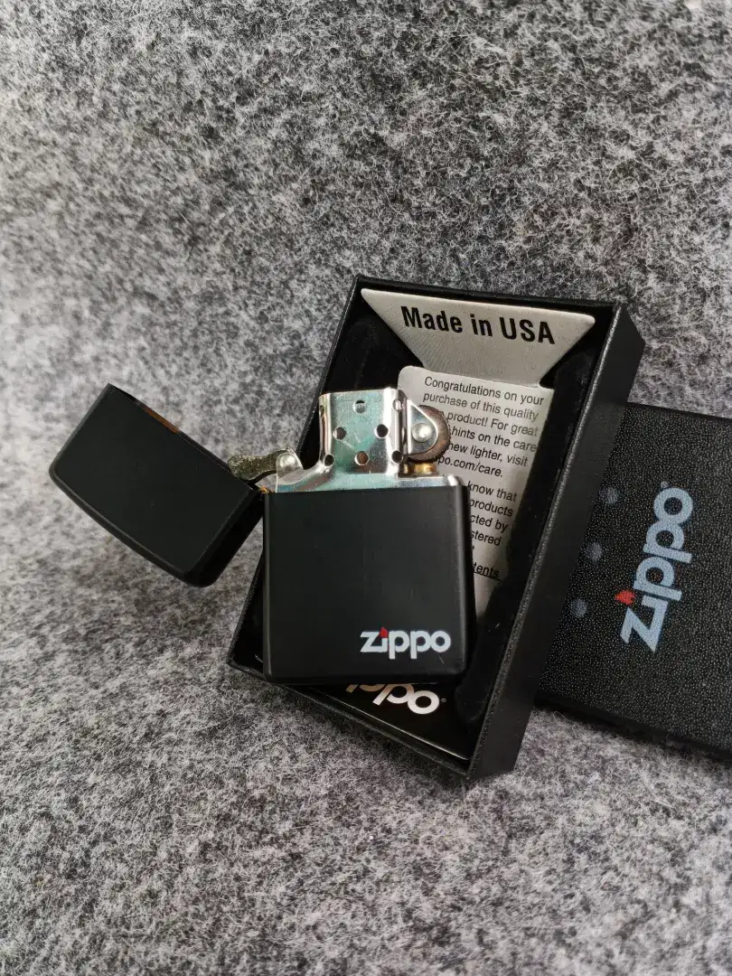 Korek Api Minyak Zippo Black Doff (Grade Ori)