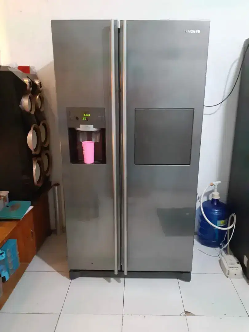 Dijual kulkas side by side samsung ice maker