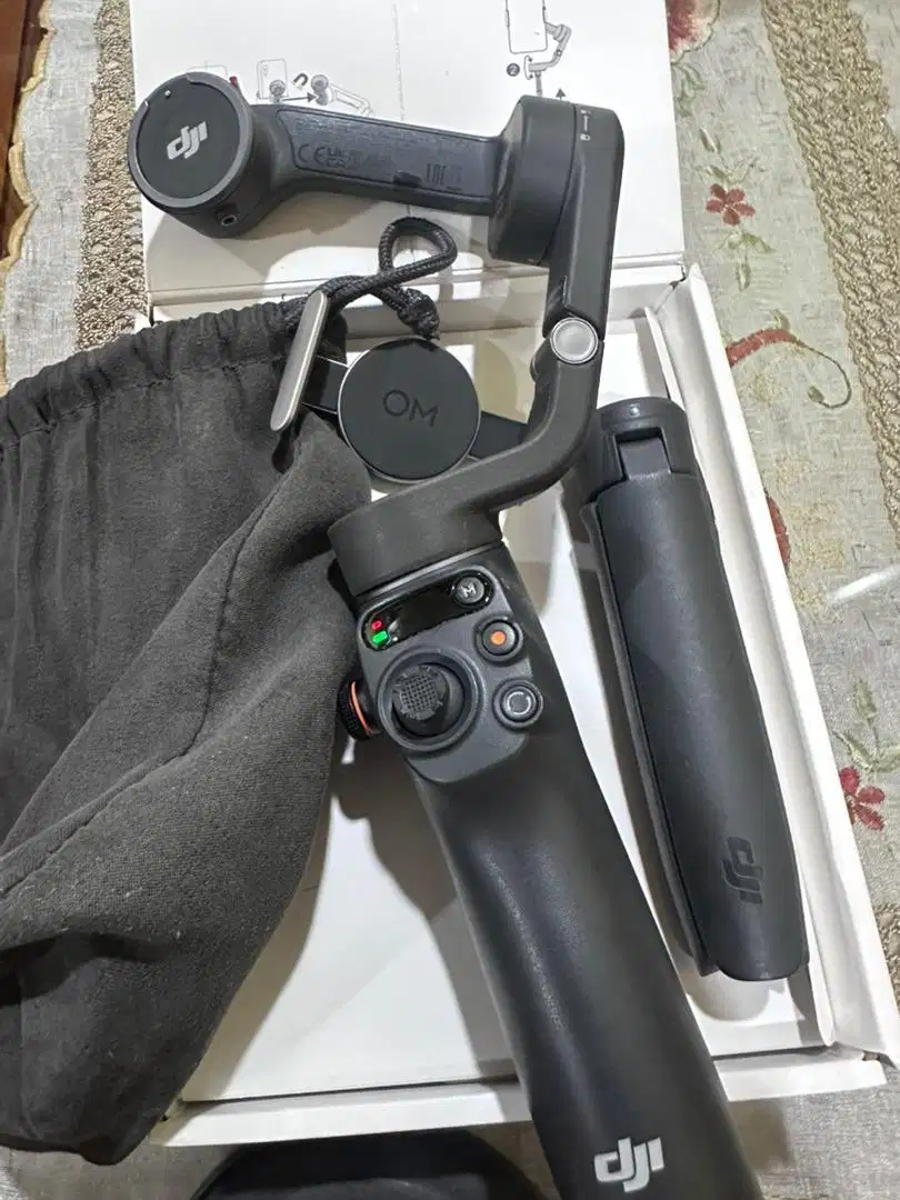 DJI Osmo Mobile 6