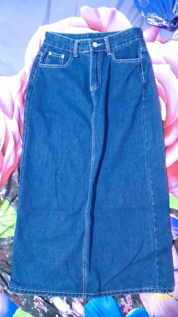 Rok Jeans Denin Wanita