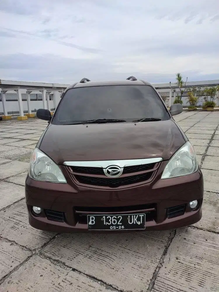 (Promo TDP 8jt) Daihatsu Xenia 1.0 Li Deluxe Plus MT (Manual) 2011