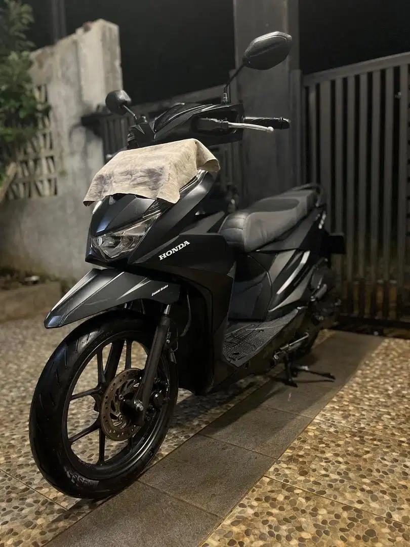 Honda Beat Deluxe Tahun 2020 Warna Hitam