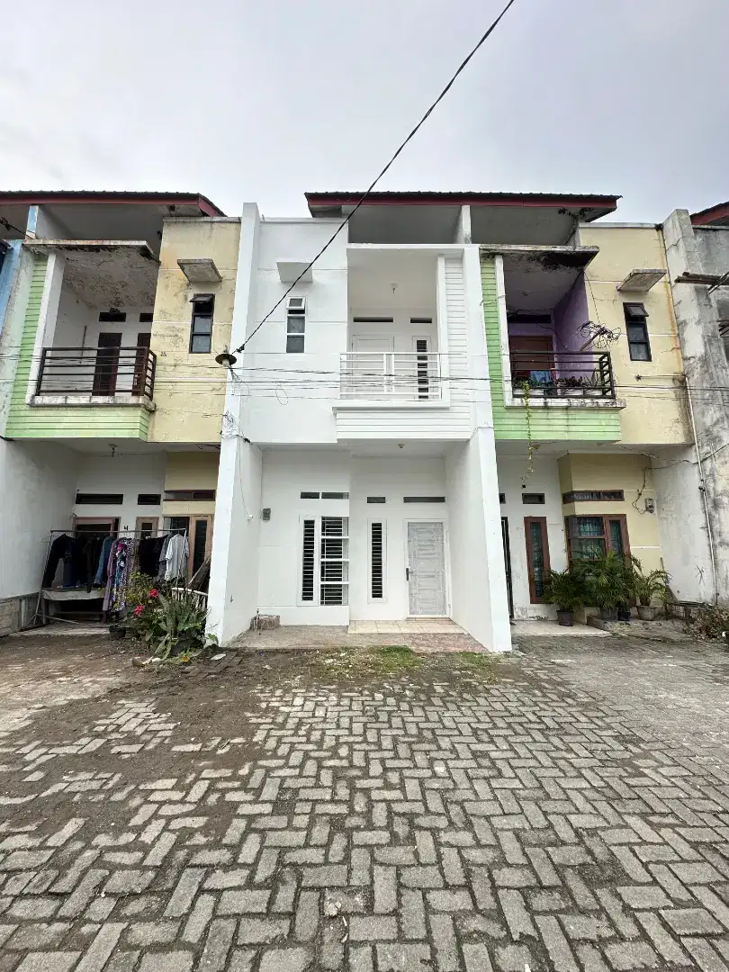 DIJUAL CEPAT RUMAH 2 LANTAI RINGROAD JLN PERJUANGAN