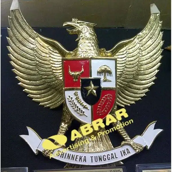 Garuda Pancasila Kuningan 50 cm