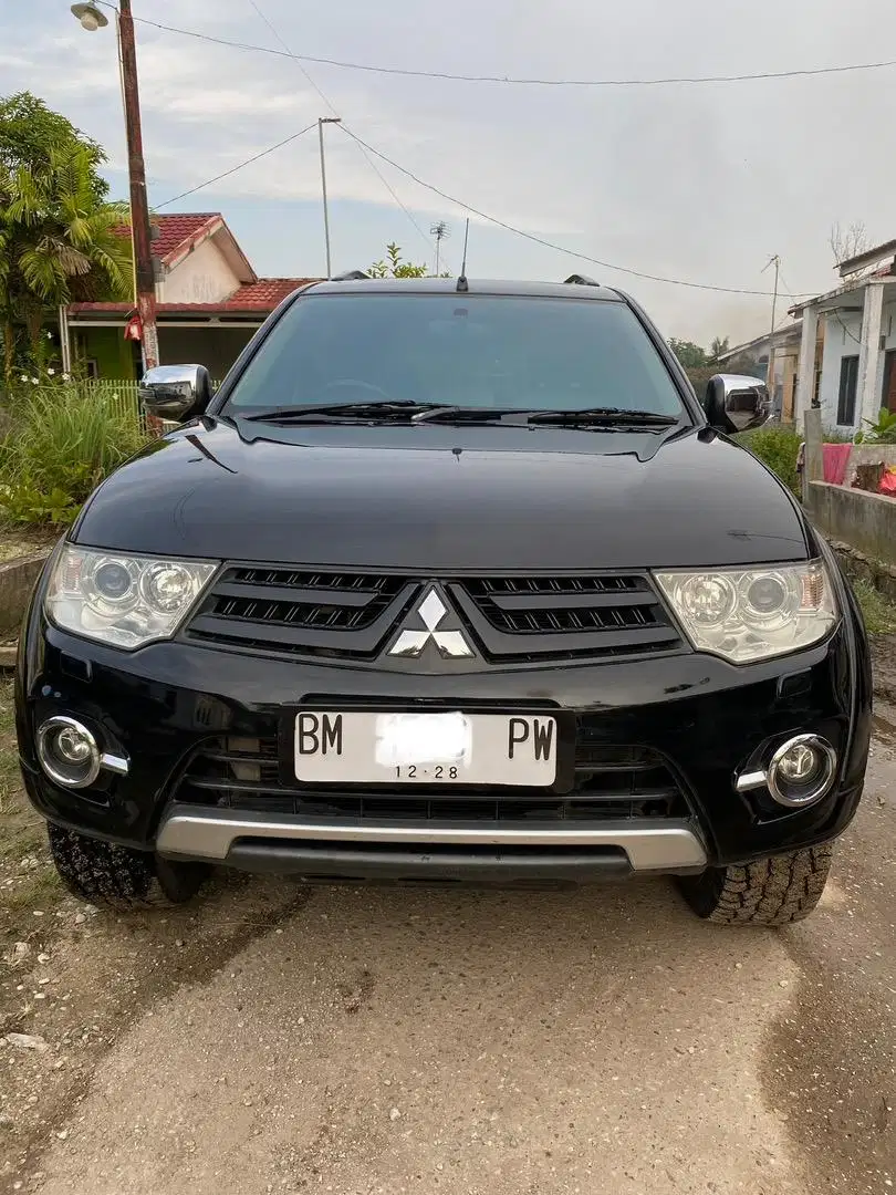 Di jual pajero sport dakar 2014