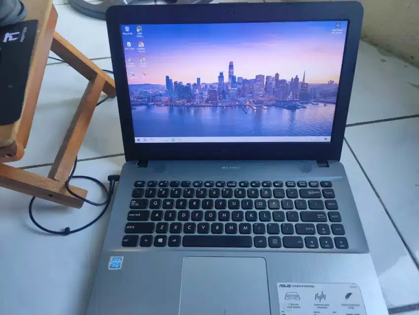 Leptop second ASUS X441NA-BX430T