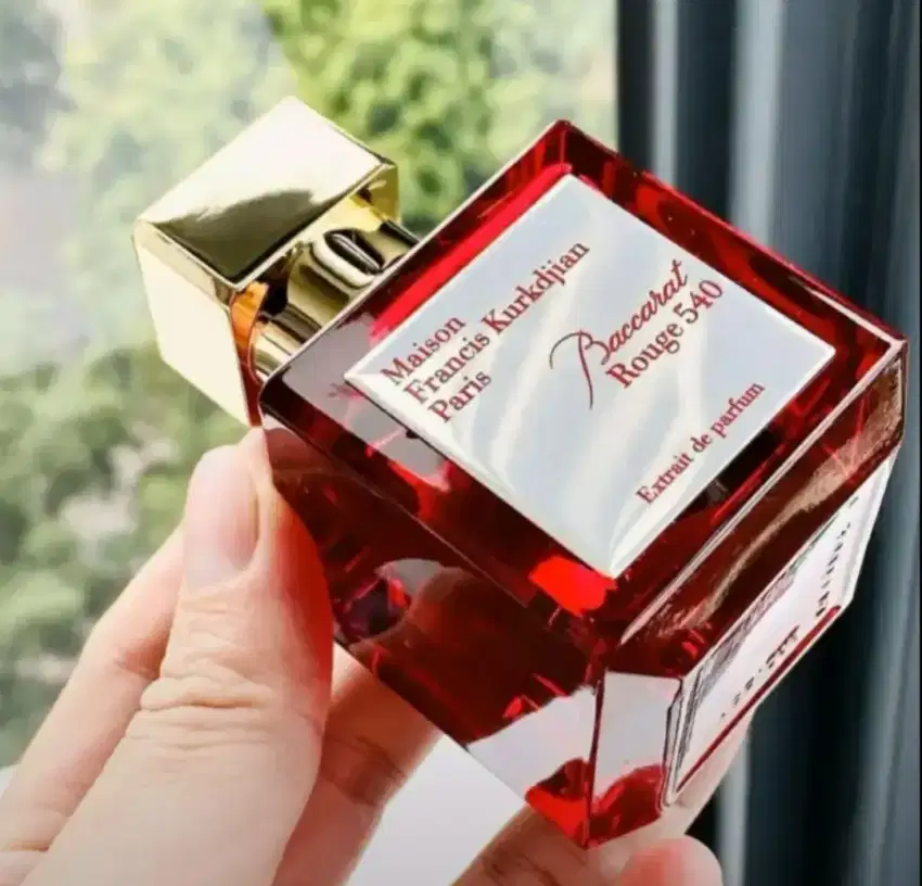 Promo parfum baccarat merah