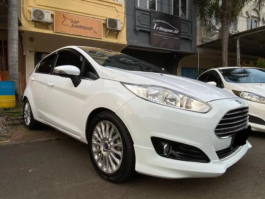 Ford Fiesta Ecoboost 1.0 AT 2015