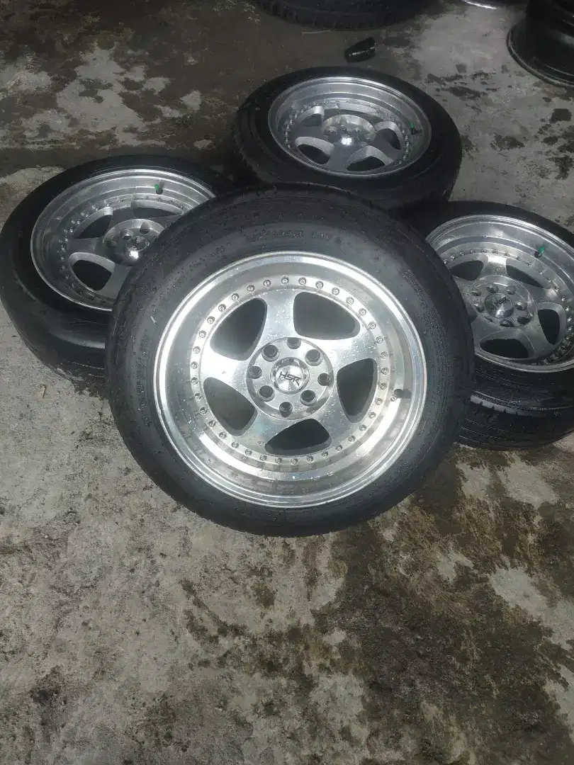 Velg hsr ring 15 kondisi mulus ban tebel2.