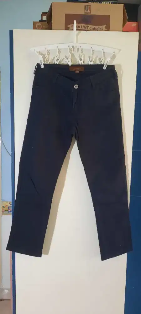 Preloved Celana Jeans Good Condition