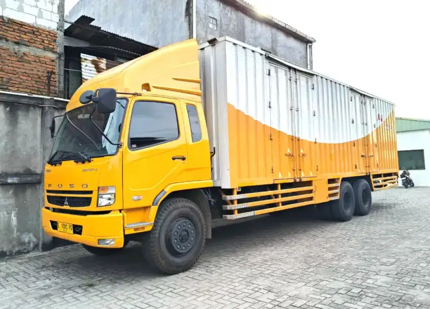 MULUS+banBARU MURAH Mitsubishi Fuso tronton 6x2 long box besi 2023 bok