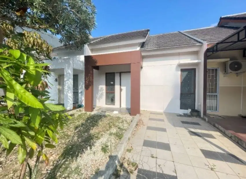 dijual murah rumah 1 lantai di beverly