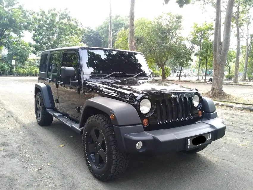 PROMO AWAL TAHUN‼️JEEP WRANGLER 3.8L BENSIN AT 2011