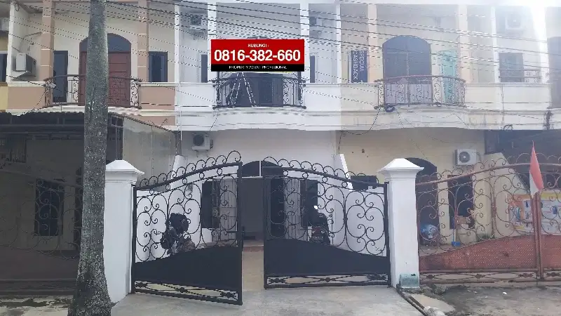 Dijual / disewakan Town house 300/120 di Rajawali Palembang