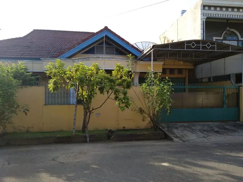 DIJUAL RUMAH BESAR KOMPLEK BUKIT SEJAHTERA POLIGON PALEMBANG