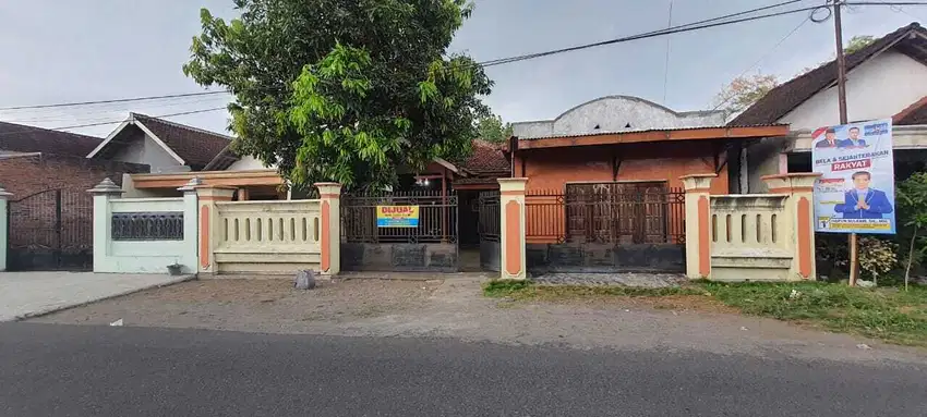 dijual rumah Mangunsarkoro Ngasem Kabupaten Kediri