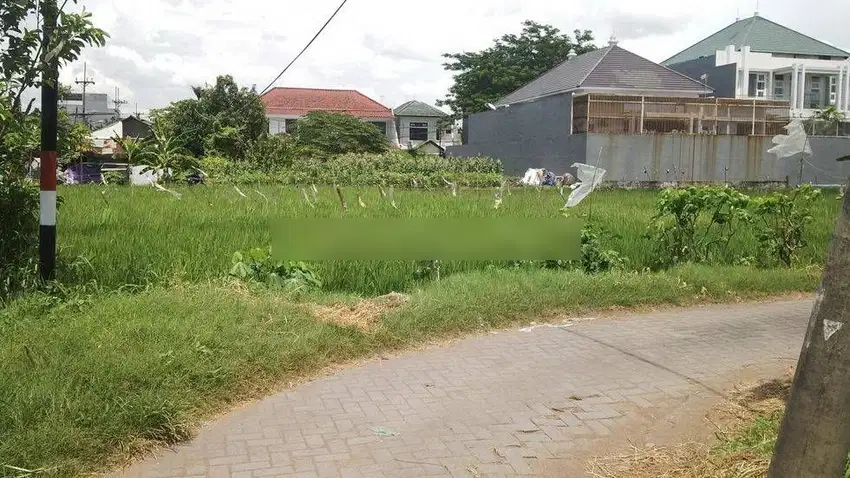 LAHAN di Kompleks Kost Padang Pasir depan UK Petra Surabaya