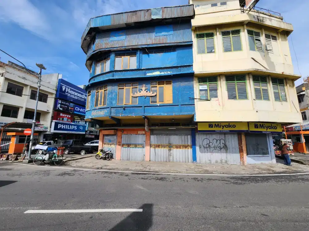 MURAH MERIAH ! DISEWAKAN RUKO 1 LANTAI DI PUSAT KOTA! 45JUTA/THN(NEGO)