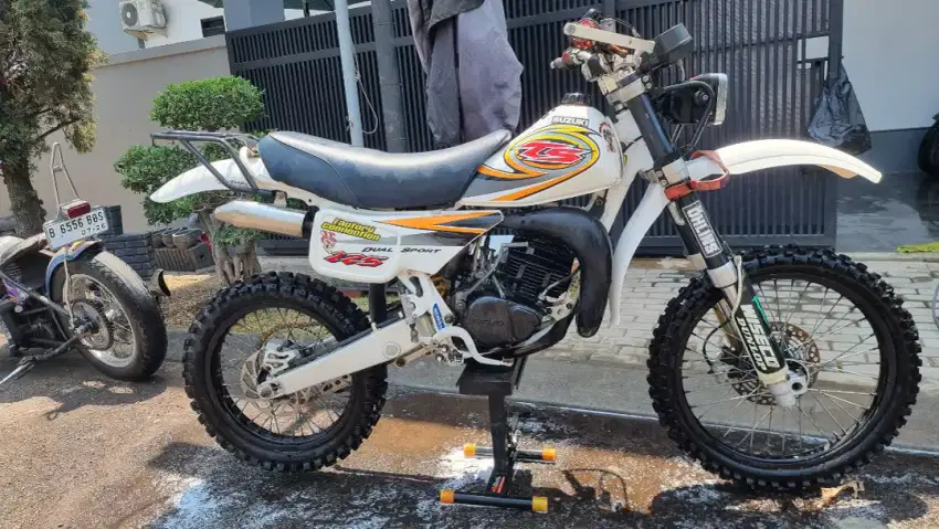 SUZUKI TS 125 Tahun 2004 Full Upgrade / TT Ninja SS/R Boleh