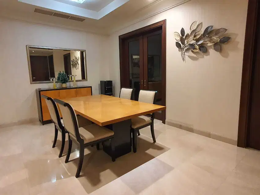 Apartemen Pakubuwono View, 2bedroom, Full Furnished.