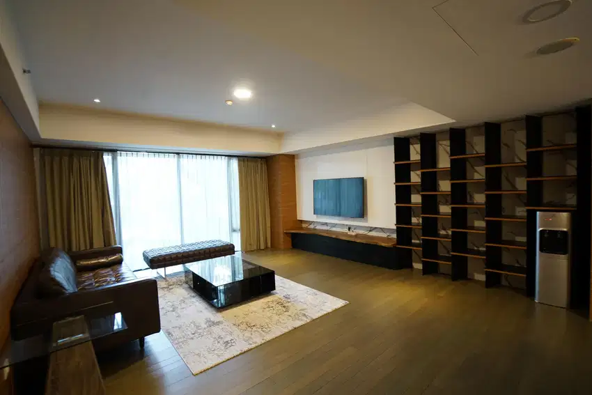 Verde One apartemen, Tower South, 2BR. 170m2, full furnished