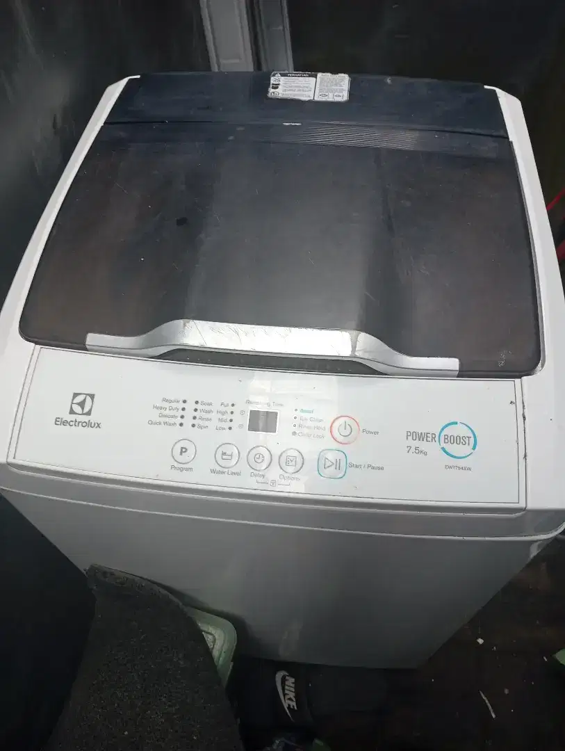 Mesin Cuci Electrolux 7.5 kg. Masih Bagusss