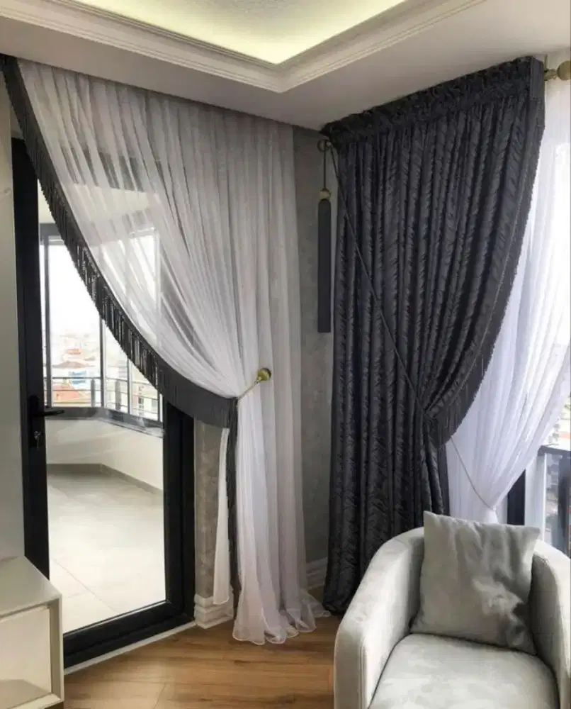 Jual tirai jendela gordyn hordeng gorden wallpaper dinding rollblind v