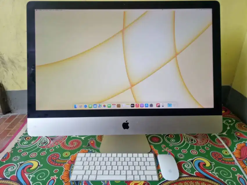 iMac 2017 40gb/ssd 1 TB 27 inch retina 5k