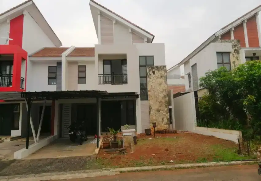 Dijual cepat rumah cantik di perumahan legenda wisata Cibubur