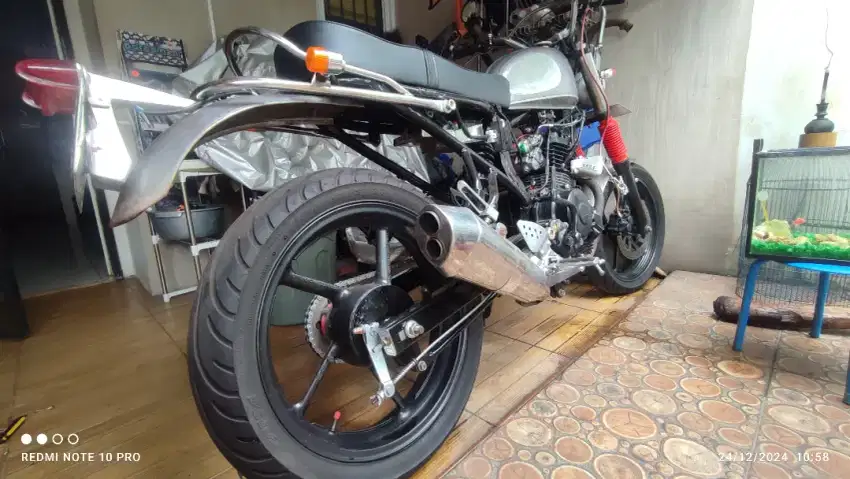 Jual Motor Custom British Basic Yamaha Byson 200cc