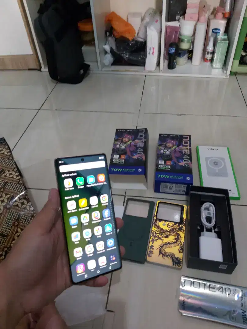 Dijual hp Infinix note 40 pro 16/256gb. Mulus bagus