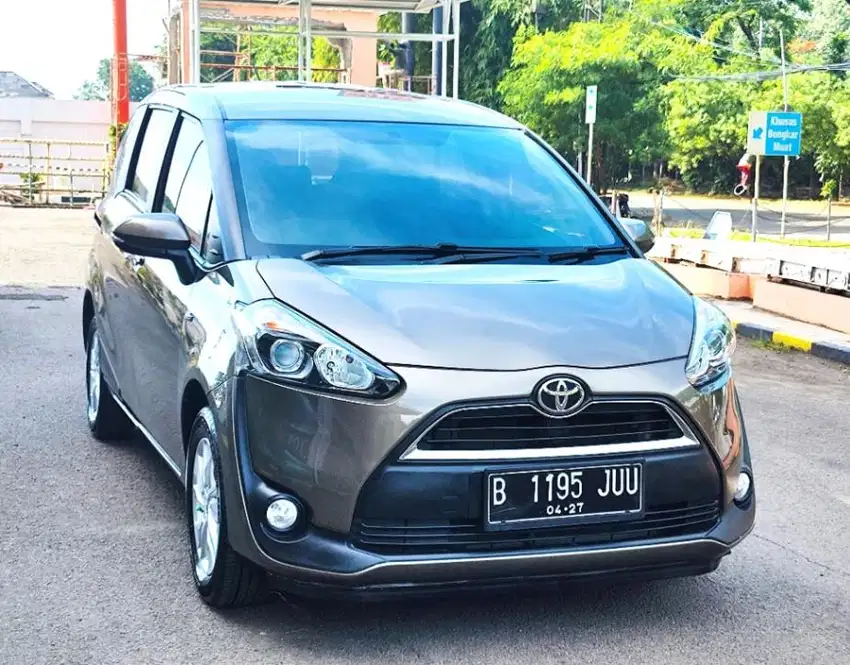 [ANTIK, DP 15 jt] 2017 Toyota Sienta 1.5 G Manual - LIKE NEW - RECORD