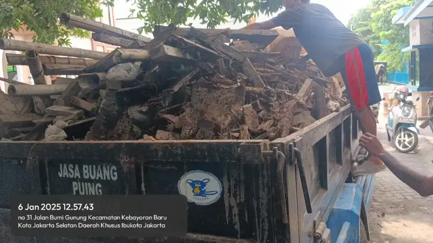 Jasa buang puing angkut sampah