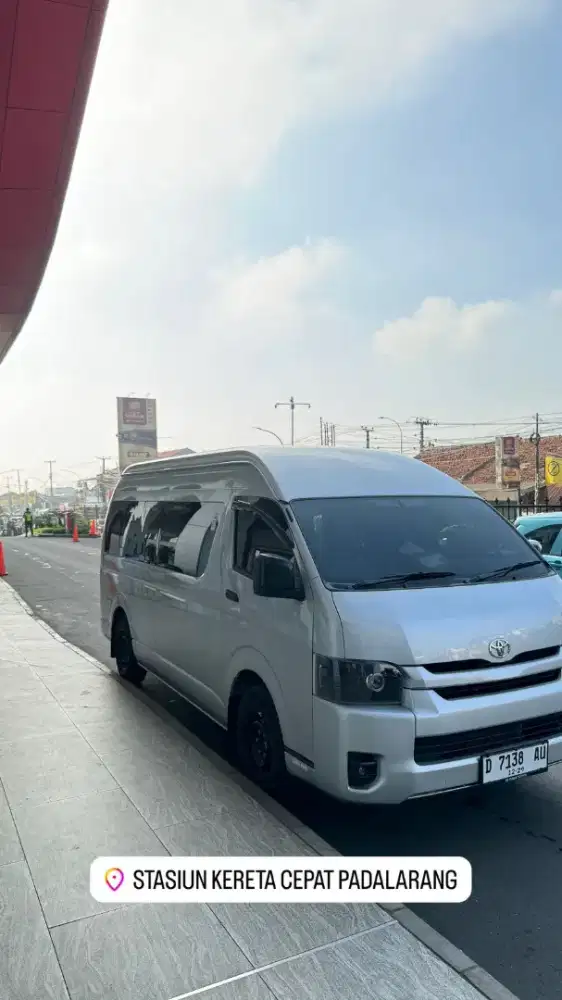 Sewa Hiace travel
