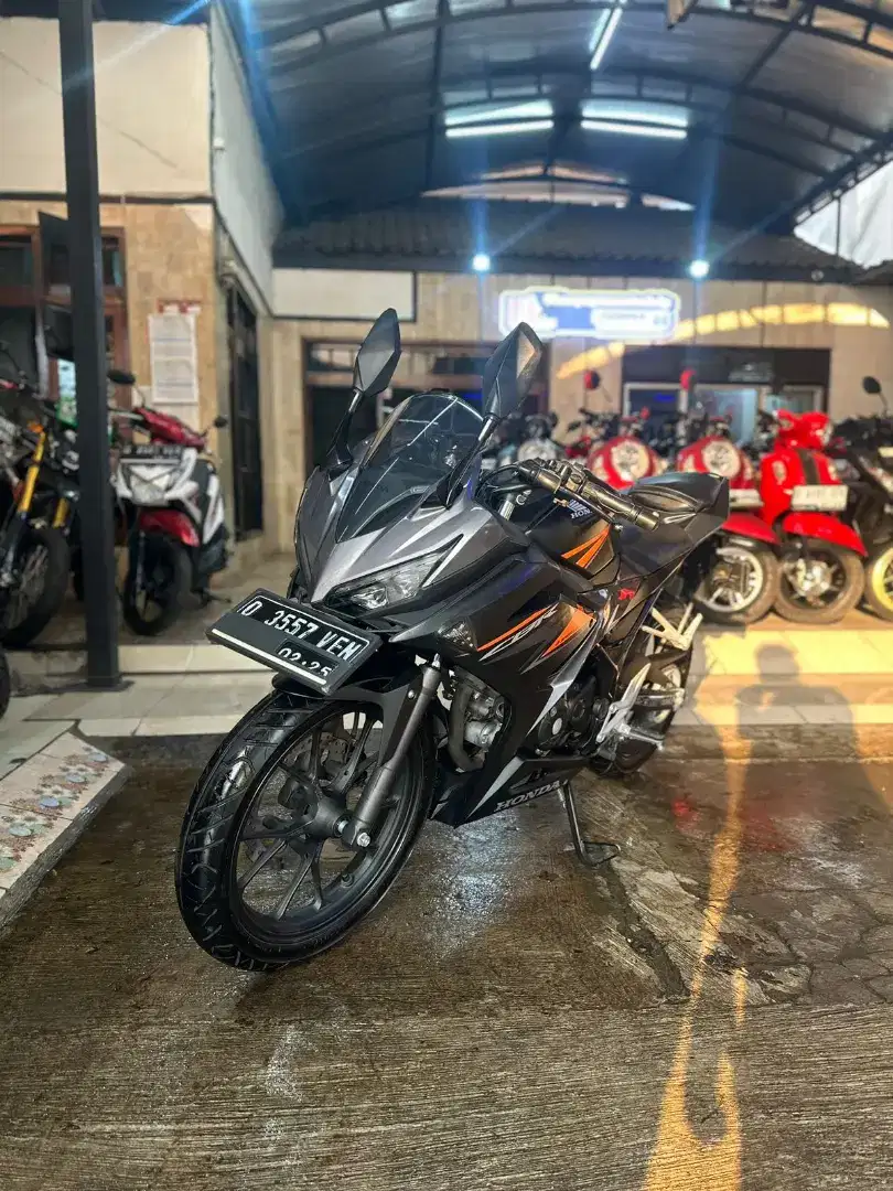 Honda Cbr 150 r 2019 cash /kredit