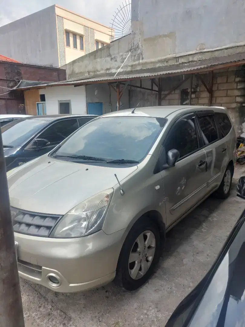 Nissan grand livina 2007 manual