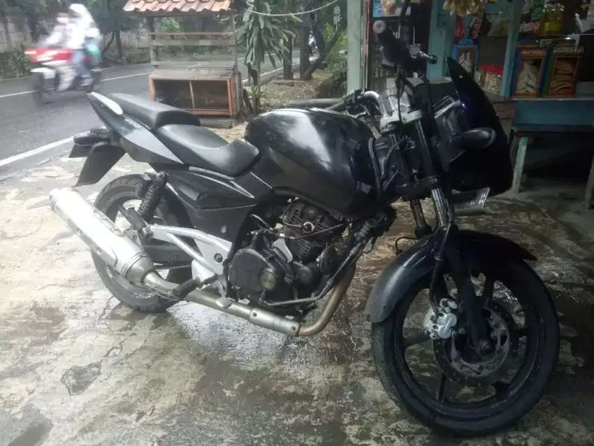 Bajai pulsar 220cc DTSI 2007