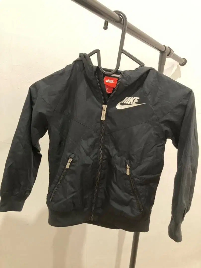 Jaket Anak Nike