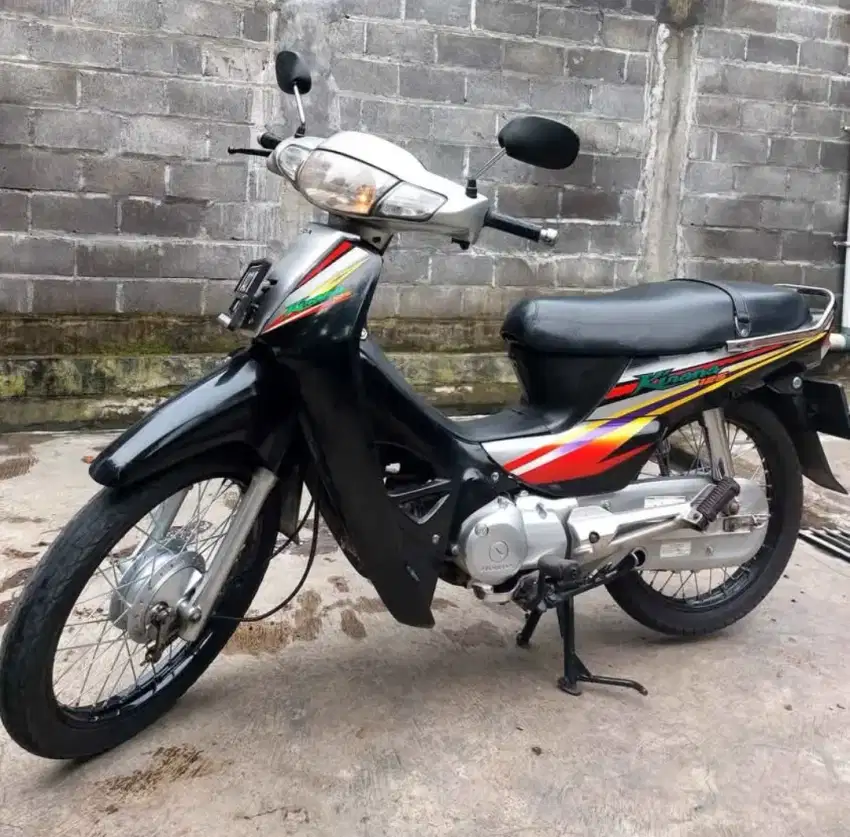 Honda Kirana 2004