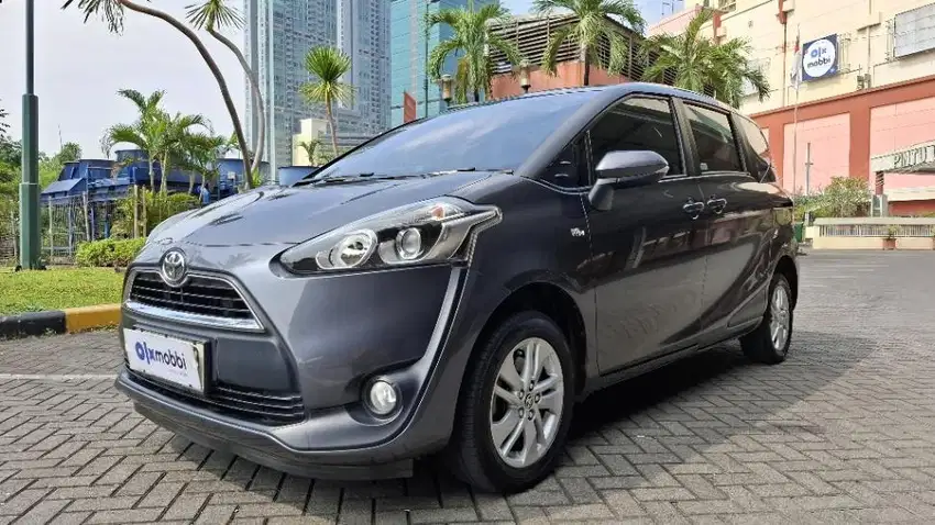 Pajak Panjang - Toyota Sienta 1.5 G Bensin-MT 2017