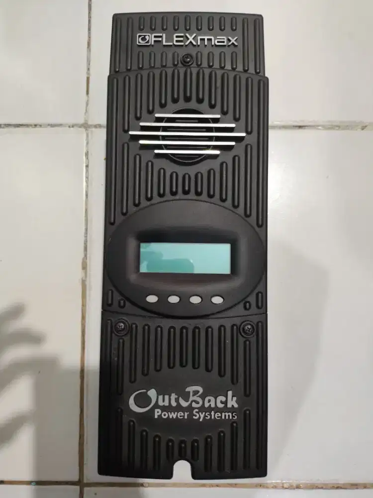 Mppt Outback FM80-150vdc