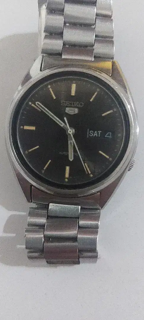 Jam Seiko 5 otomatis