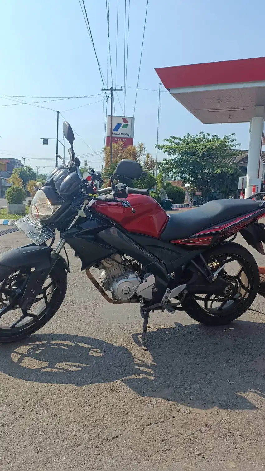 Jual Vixion 2010 Merah Hitam, Spesialis Motor Touring, Ban Besar, Siap